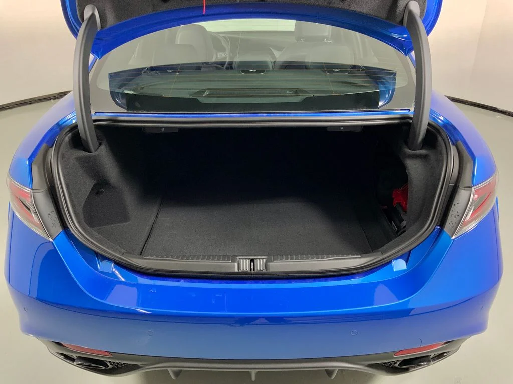 New 2026 Misano Blue Metallic Exterior Paint Alfa Romeo Sprint image 16