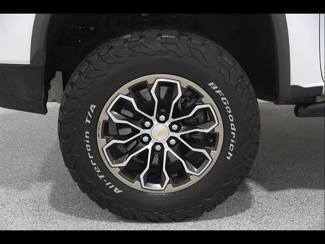 2022 Chevrolet Colorado ZR2 - Photo 24