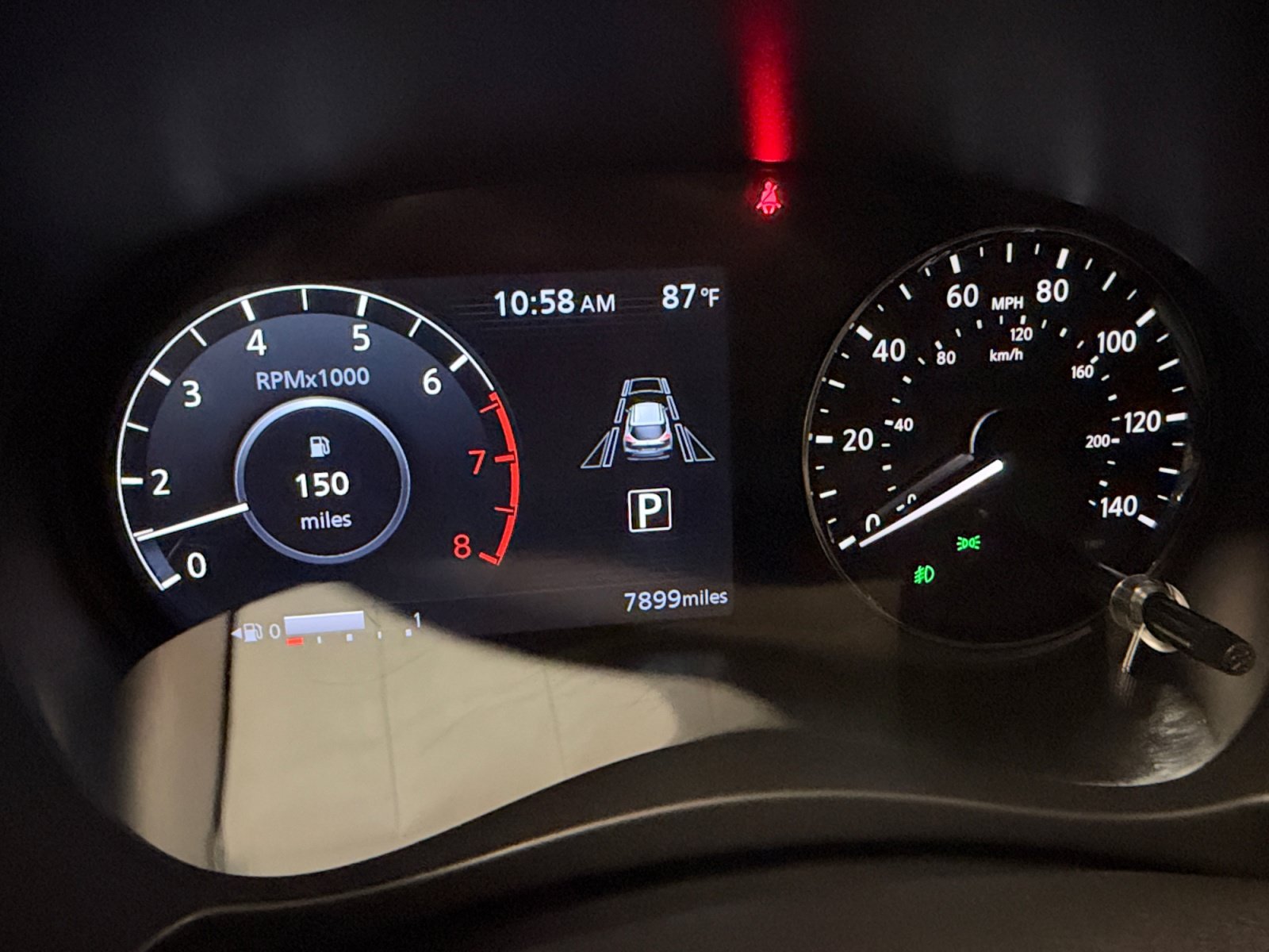 Used 2023 Gray/Super Black Nissan SR image 19