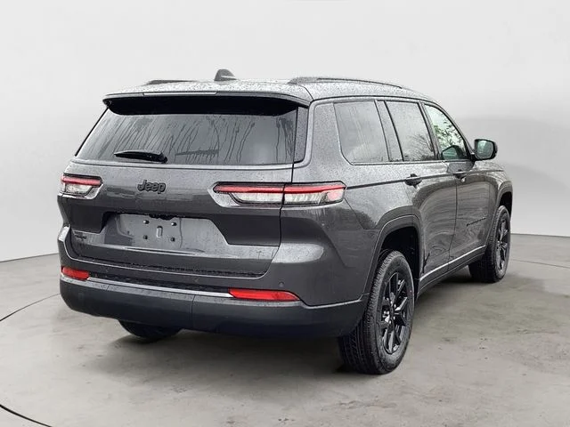 New 2026 Baltic Gray Metallic Clearcoat Jeep L LAREDO ALTITUDE 4X4 image 6