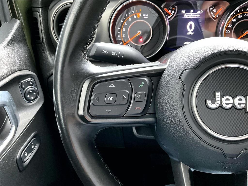 Used 2022 Green Jeep Sport image 20