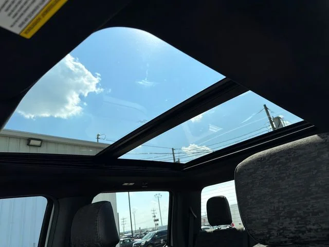 Used 2023 White Ford Tremor image 21