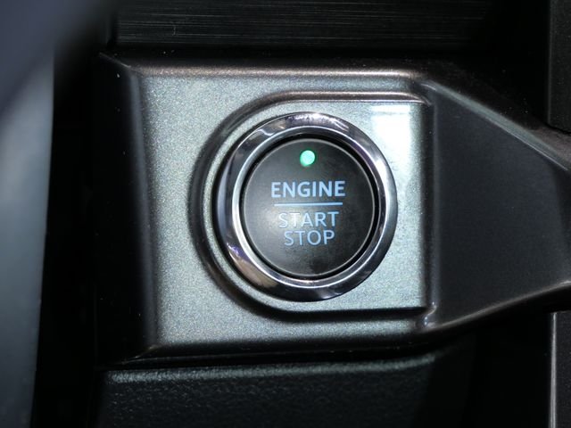 Certified Used 2023 Black Ford XLT image 27