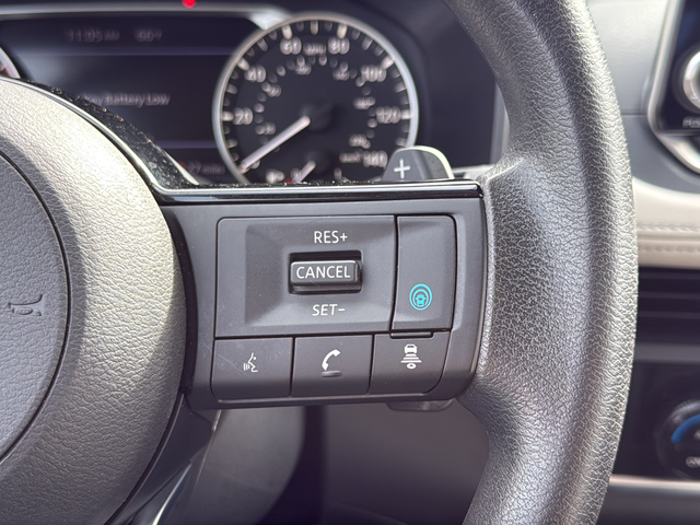 Used 2023 Red Nissan SV image 17
