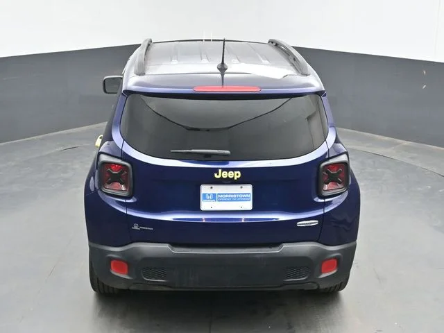 Used 2017 Blue Jeep Latitude image 35
