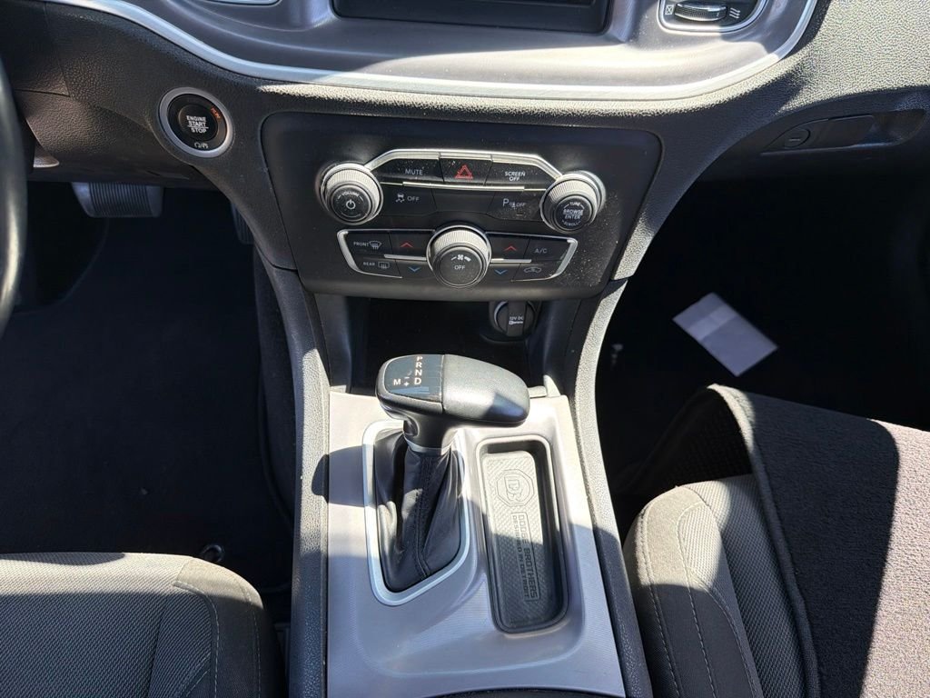 Used 2022 Silver Dodge SXT image 17