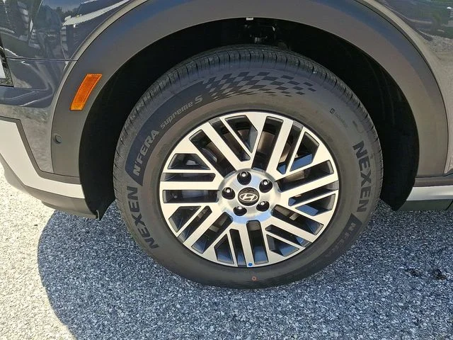 New 2027 Gray Hyundai SEL image 18