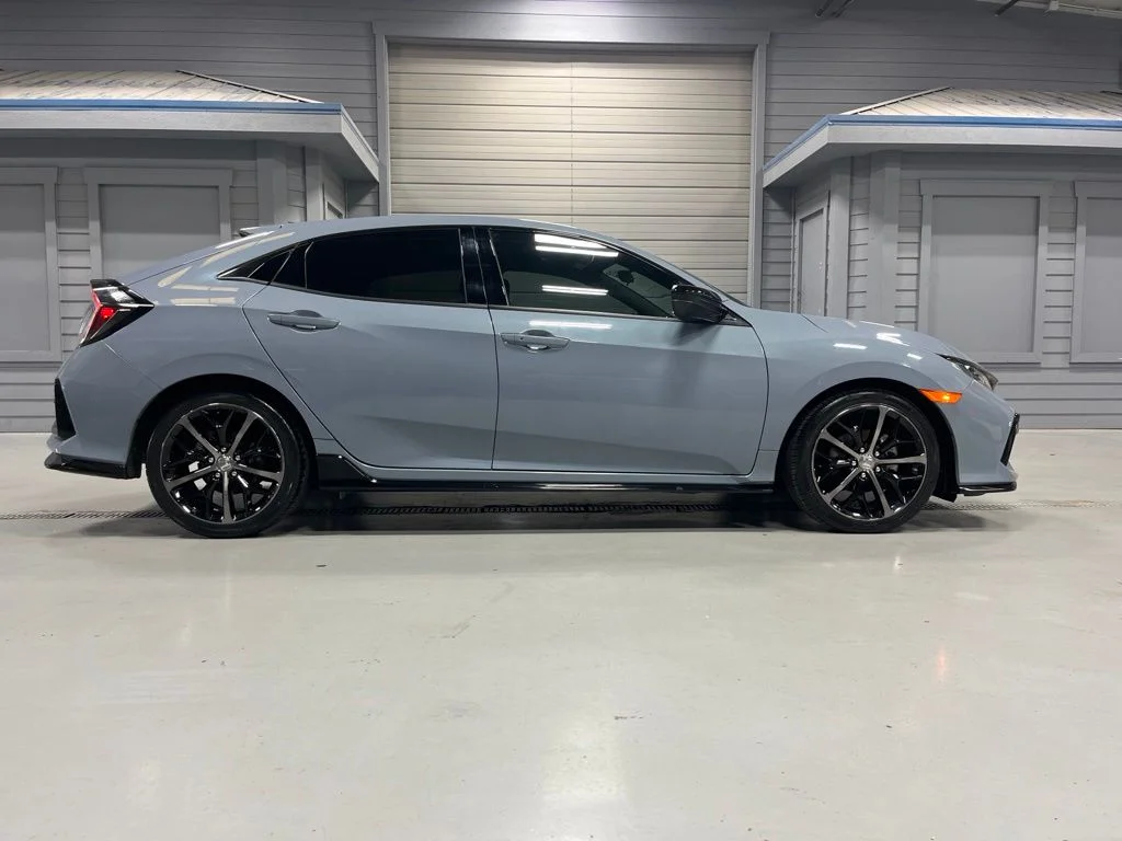 2021 Honda Civic Hatchback Sport - Photo 7