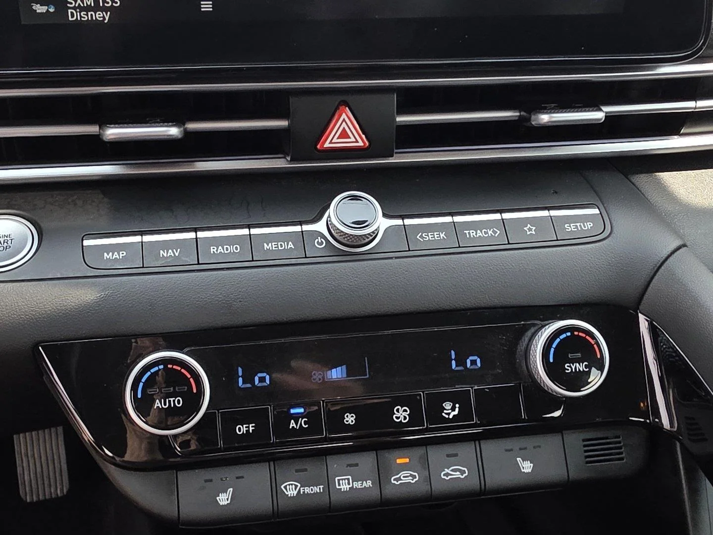 Used 2025 Intense Blue Hyundai SEL Convenience image 18