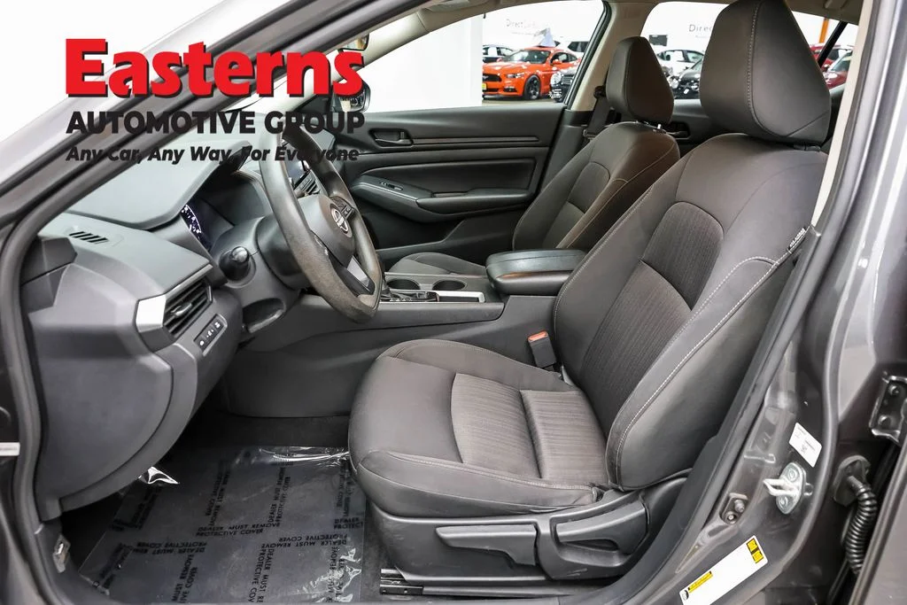 Used 2023 Gray Nissan 2.5 S image 13