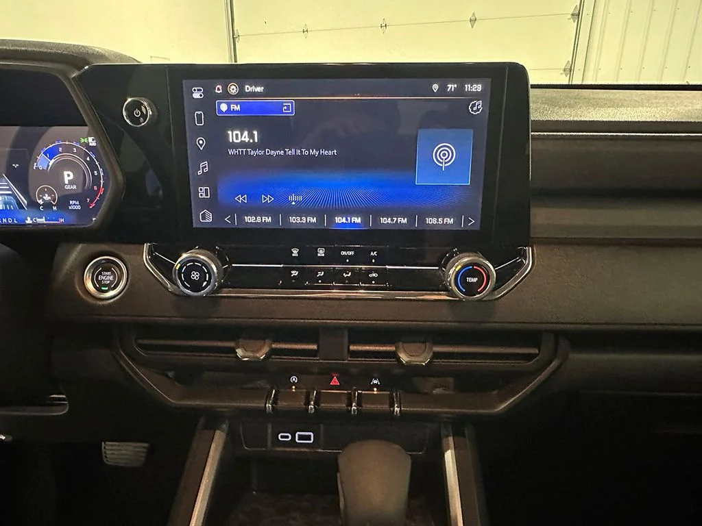 Used 2024 Red Chevrolet Trail Boss image 31