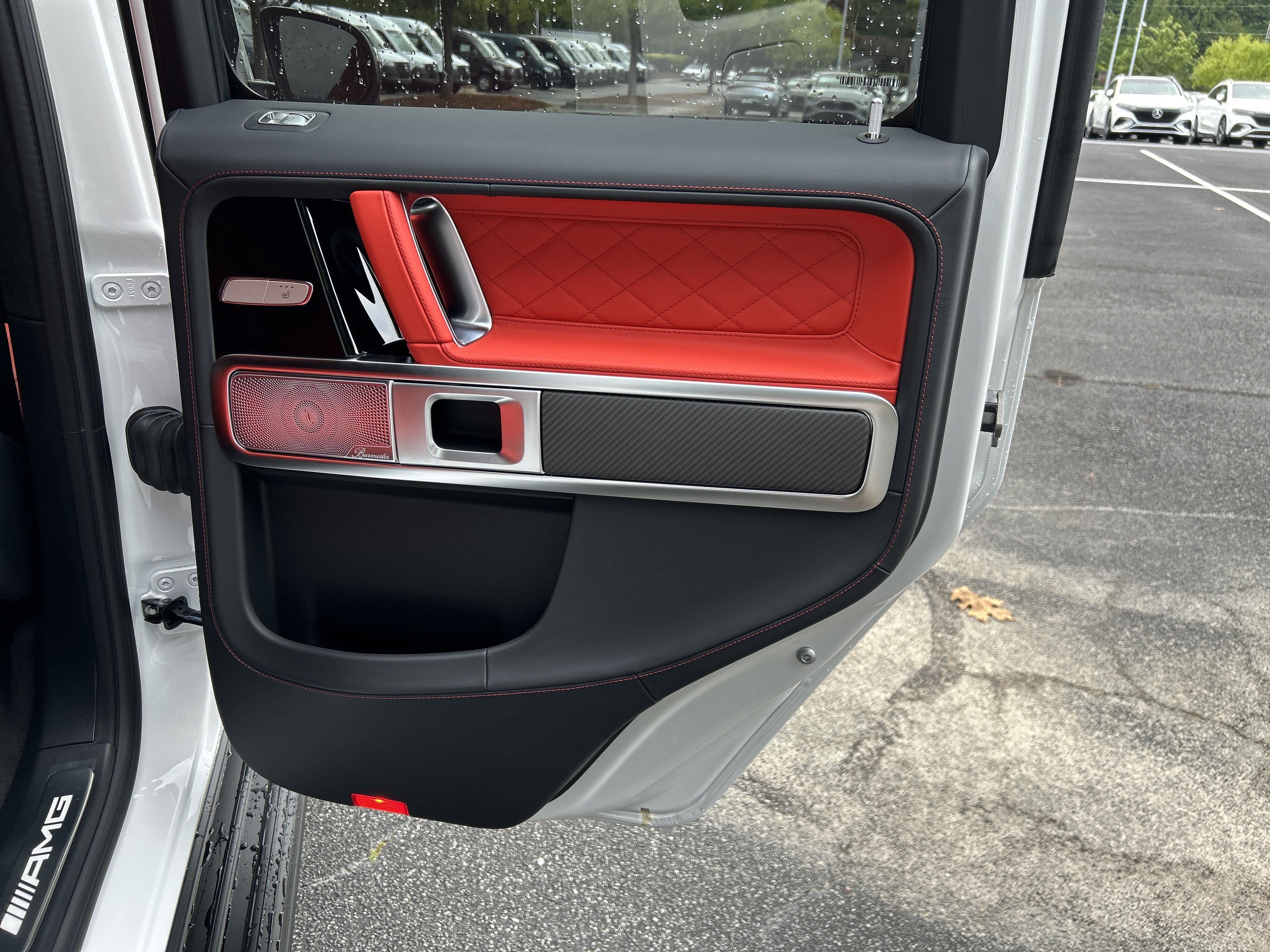 New 2027 MANUFAKTUR Moonlight White Metallic Mercedes-Benz AMG® G 63 SUV image 38
