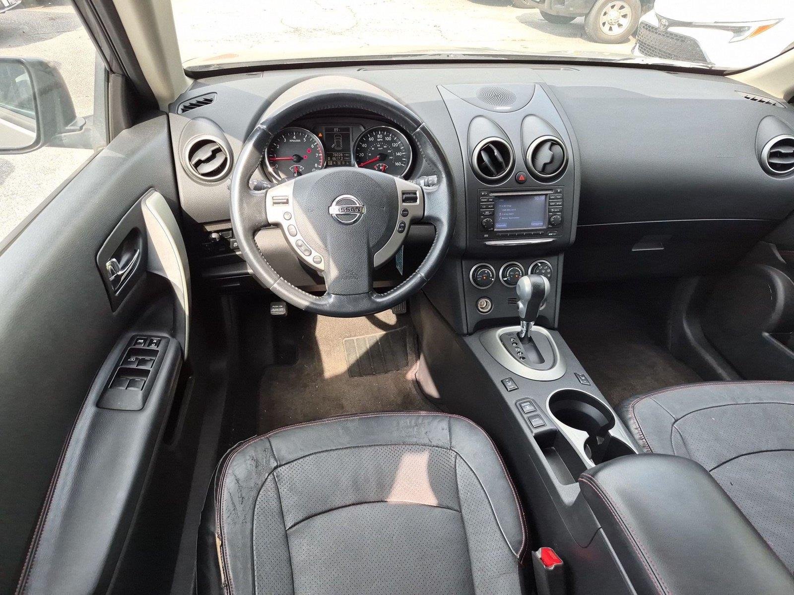 Used 2012 Platinum Graphite Nissan SL image 33