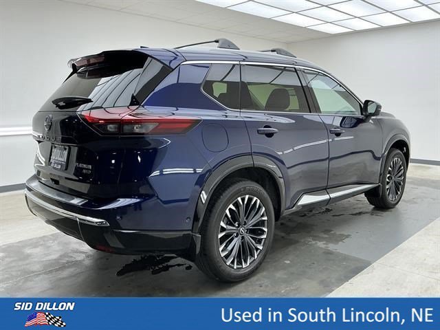 Used 2026 Deep Ocean Blue Pearl Nissan Platinum image 4
