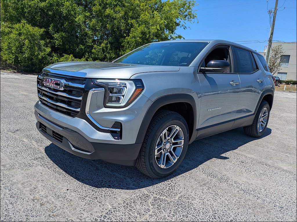 New 2026 Sterling Metallic GMC Elevation image 8