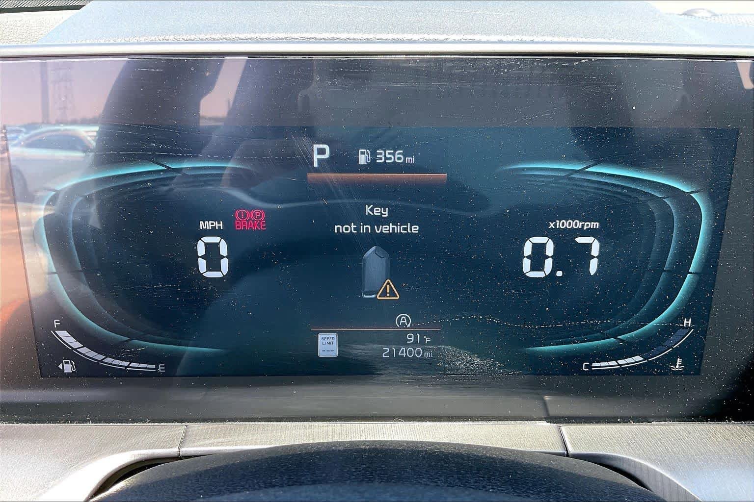 Used 2025 Glacial White Pearl Kia S image 23
