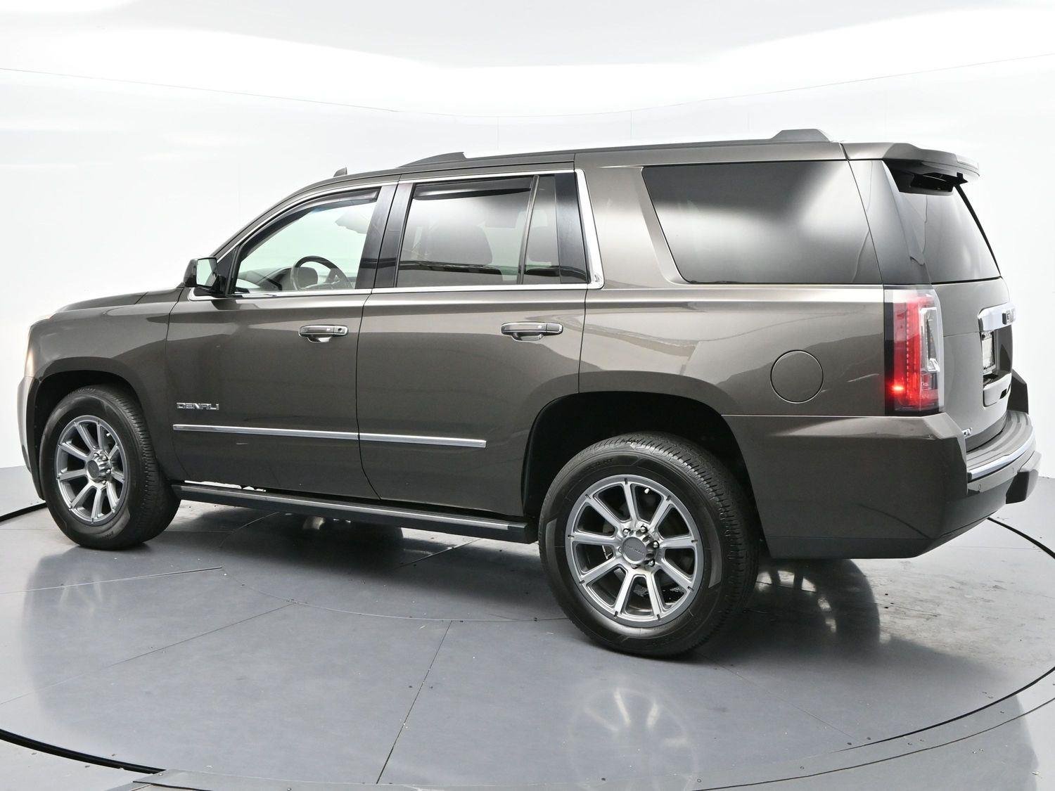 Used 2019 Smokey Quartz Metallic GMC Denali image 5
