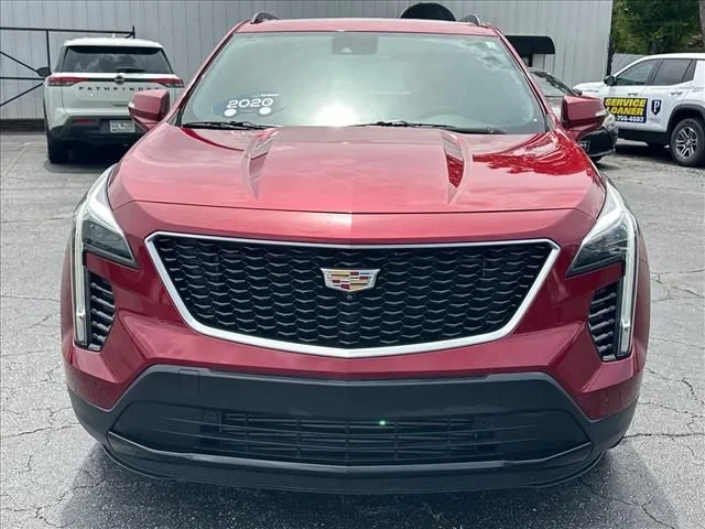 Used 2020 Red Cadillac Sport image 4