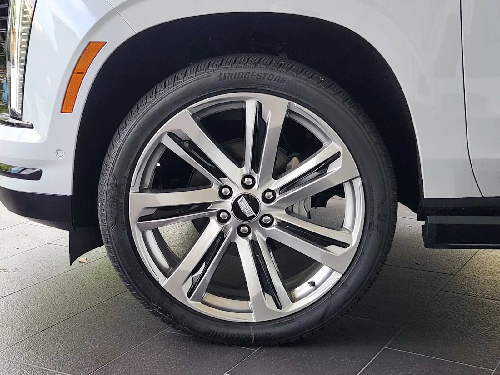 2026 Cadillac Escalade Sport - Photo 7