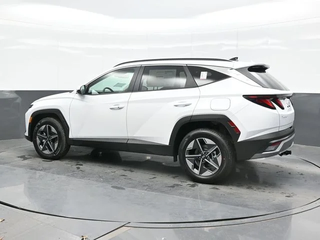 New 2026 White Hyundai SEL image 3