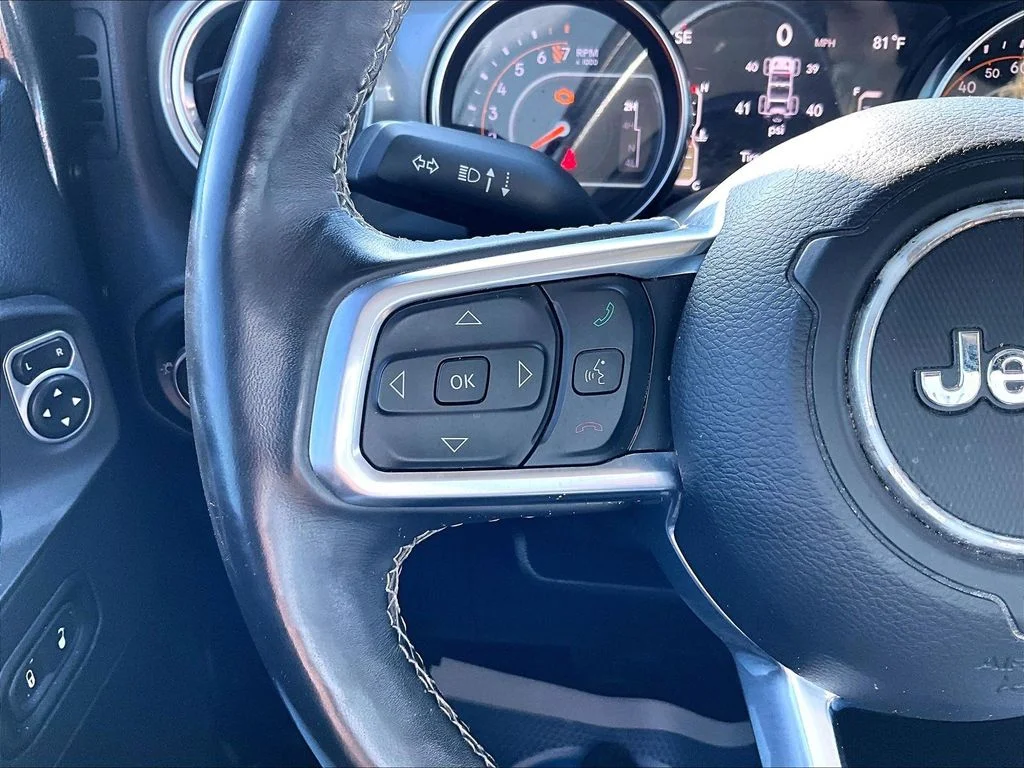 Used 2019 Gray Jeep Unlimited Sahara image 19