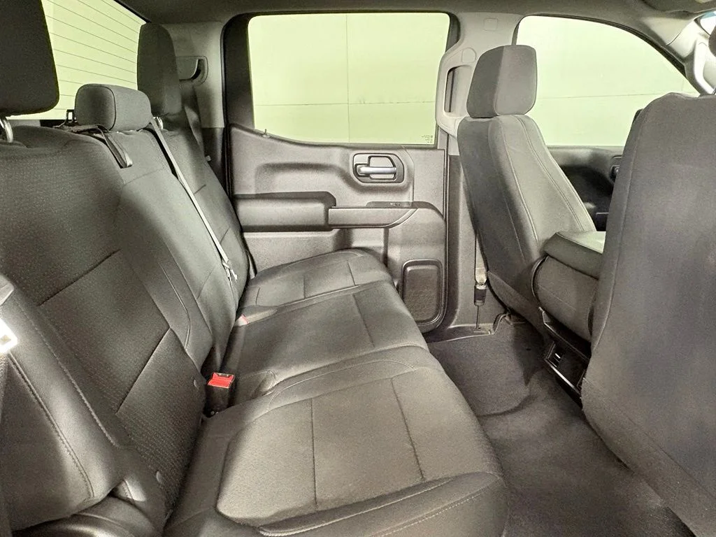 Used 2020 Blue Chevrolet Custom image 22