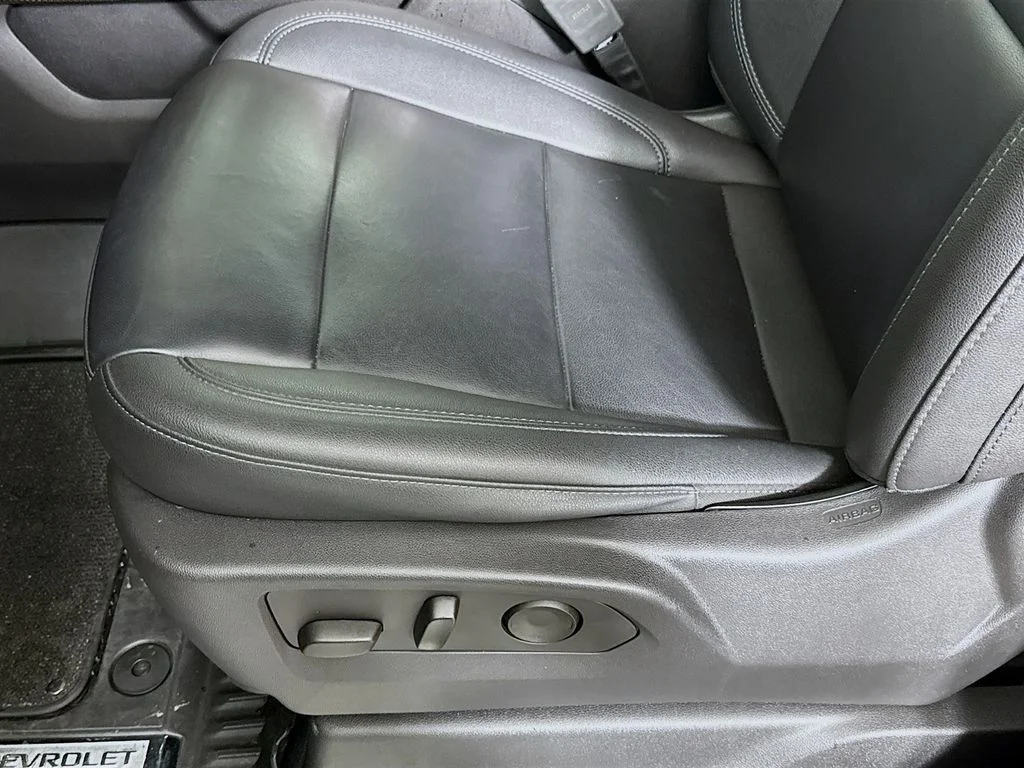 Used 2024 Black Chevrolet RST image 20