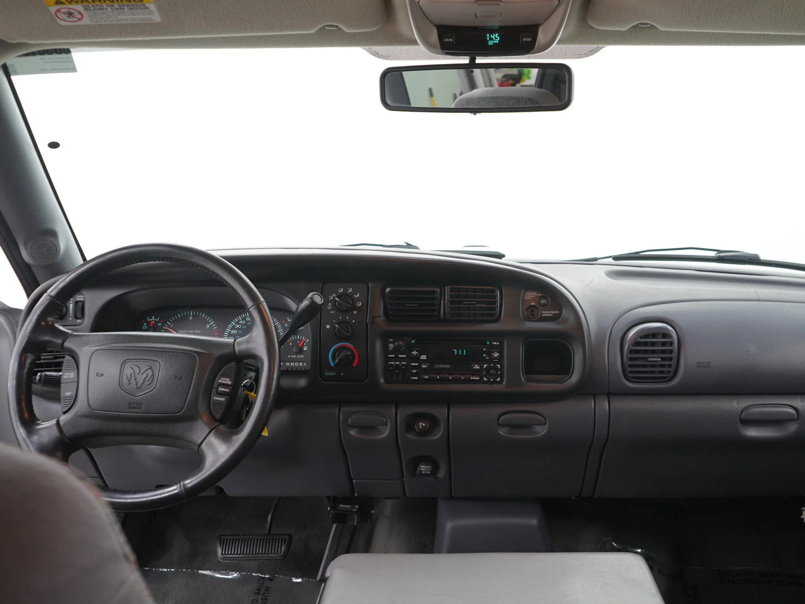 Used 2002  Dodge SLT image 15
