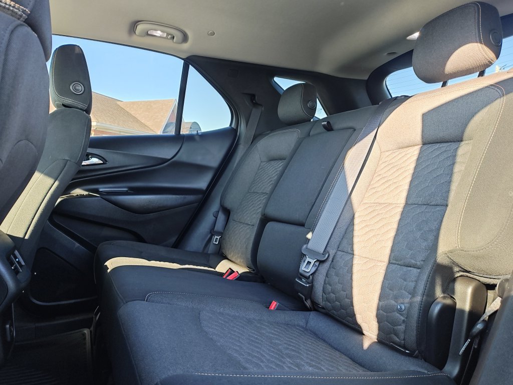 Used 2019 MOSAIC BLACK METALLIC Chevrolet LT image 14