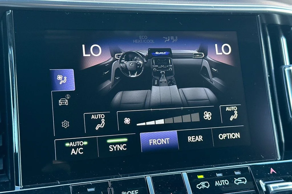 2026 Lexus LX 700h F-Sport - Photo 21