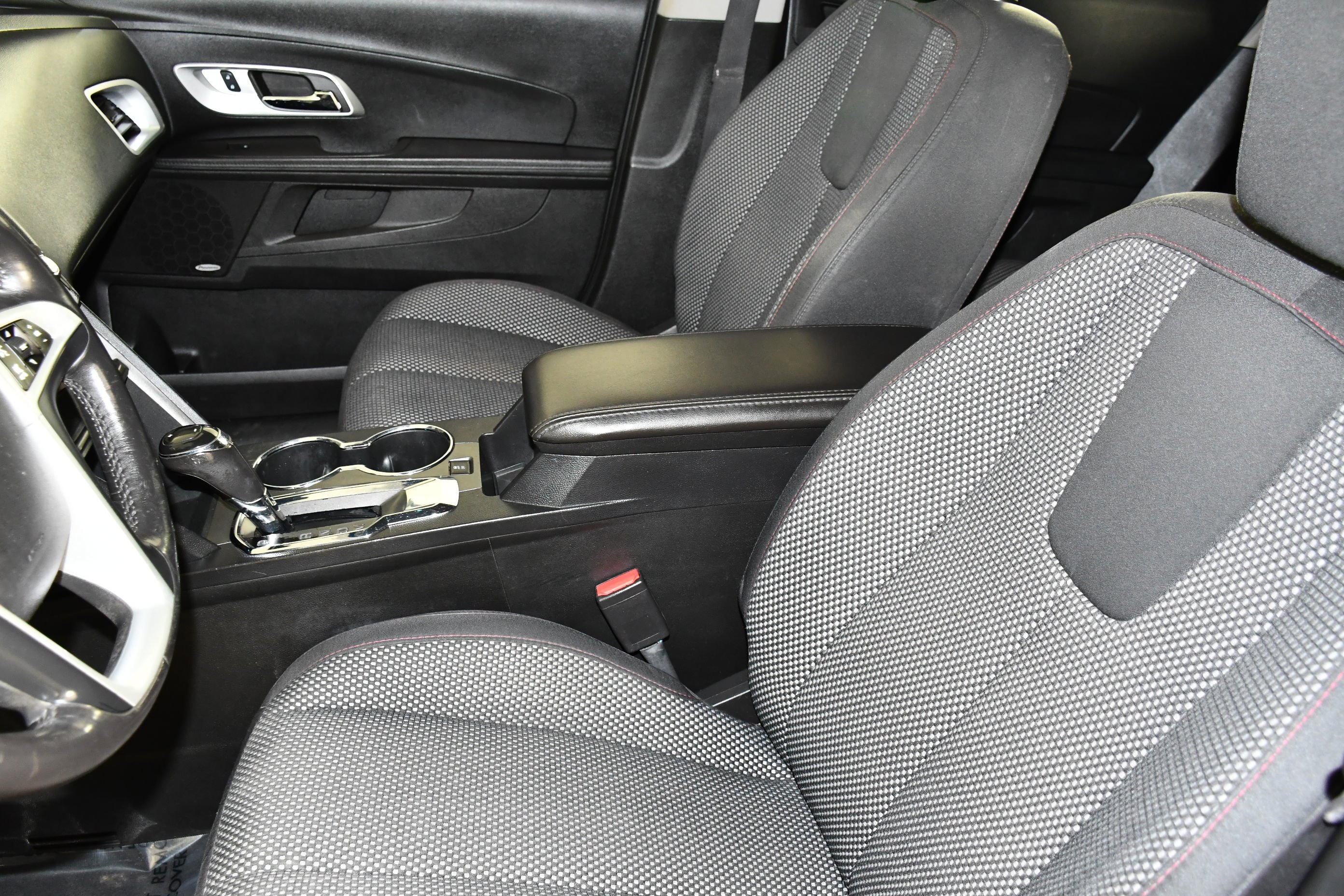 Used 2016 Blue Velvet Metallic Chevrolet LT image 36