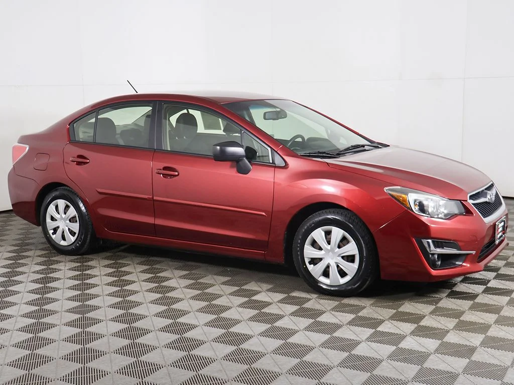 Used 2015 Red Subaru 2.0i image 11