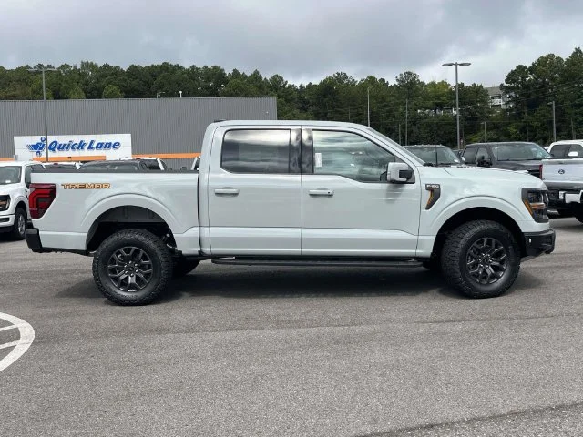 New 2026 White Ford Tremor image 2