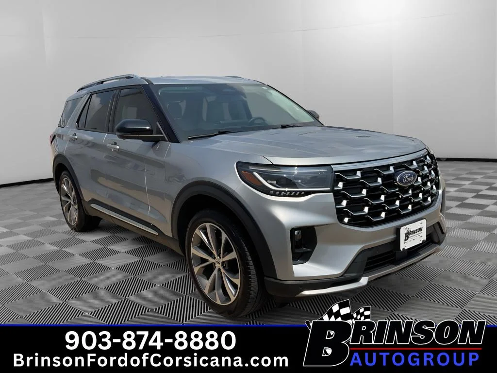 Used 2025 Iconic Silver Metallic Ford Platinum image 3
