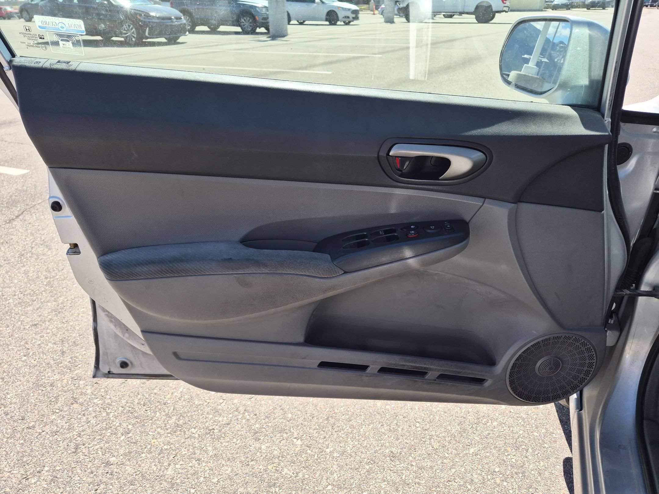 Used 2009 Silver Honda LX image 12