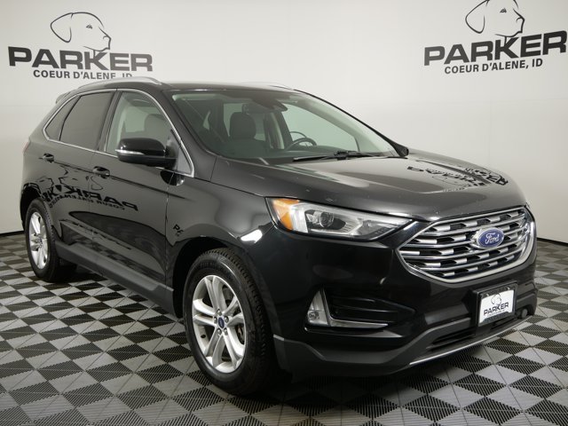 Used 2019 Agate Black Metallic Ford SEL image 4