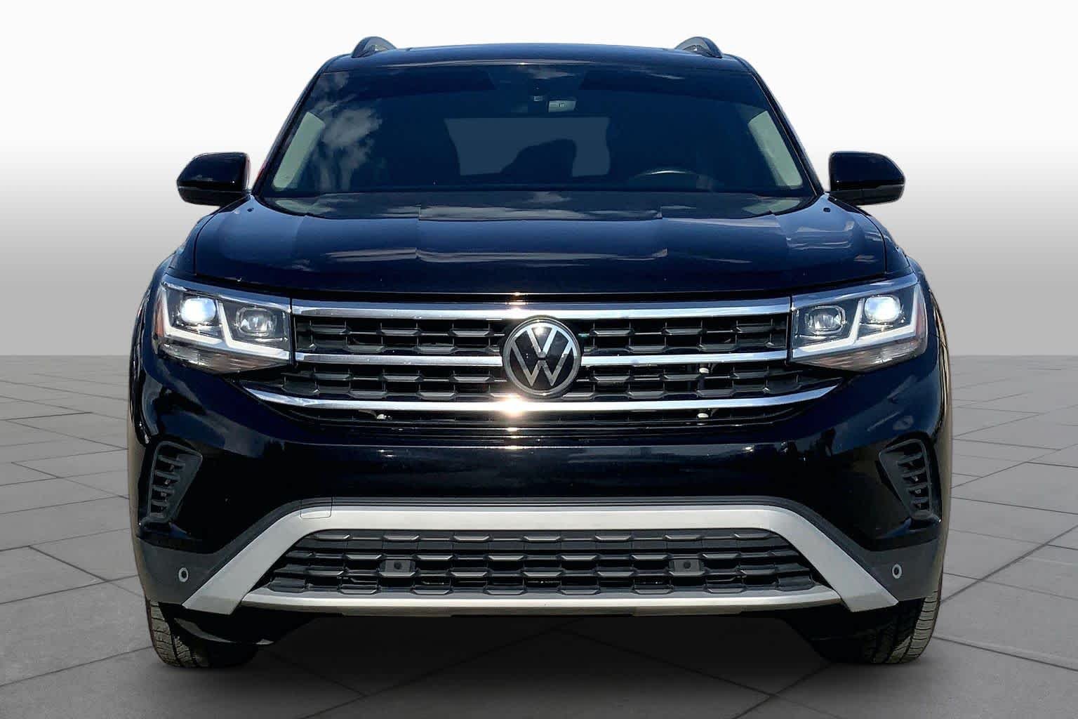 Pre-Owned 2022 Volkswagen Atlas 3.6L V6 SE W/Technology