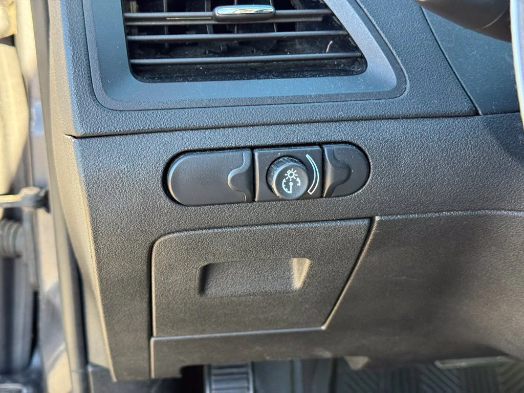 Used 2010 Beige Chevrolet LT image 18