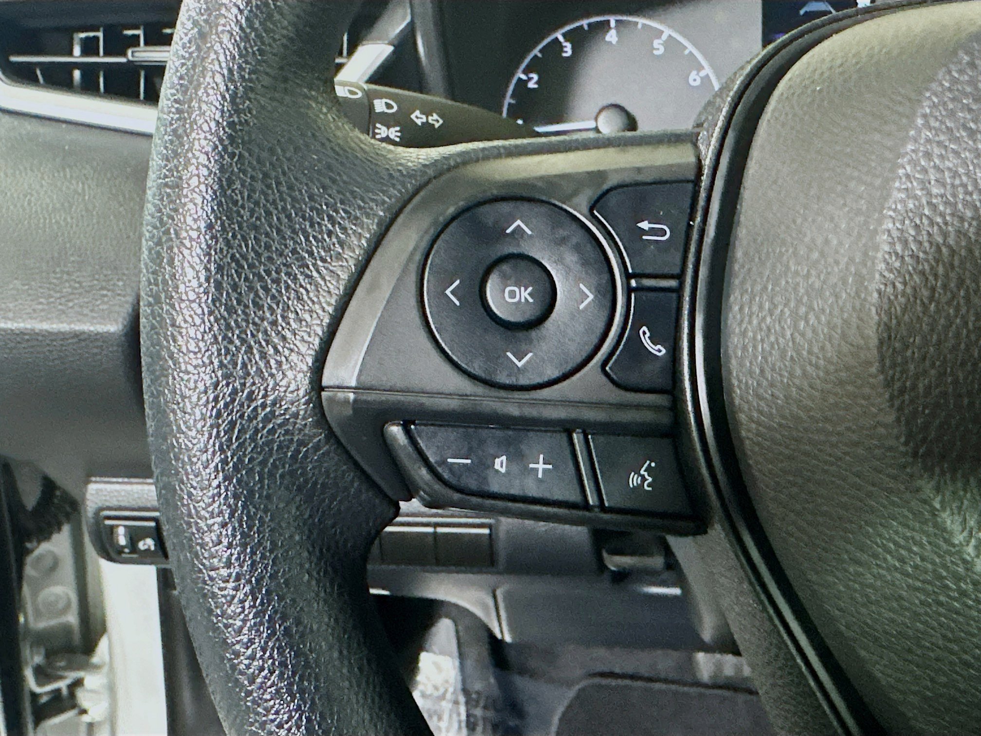 Certified Used 2024 Classic Silver Metallic Toyota LE image 16