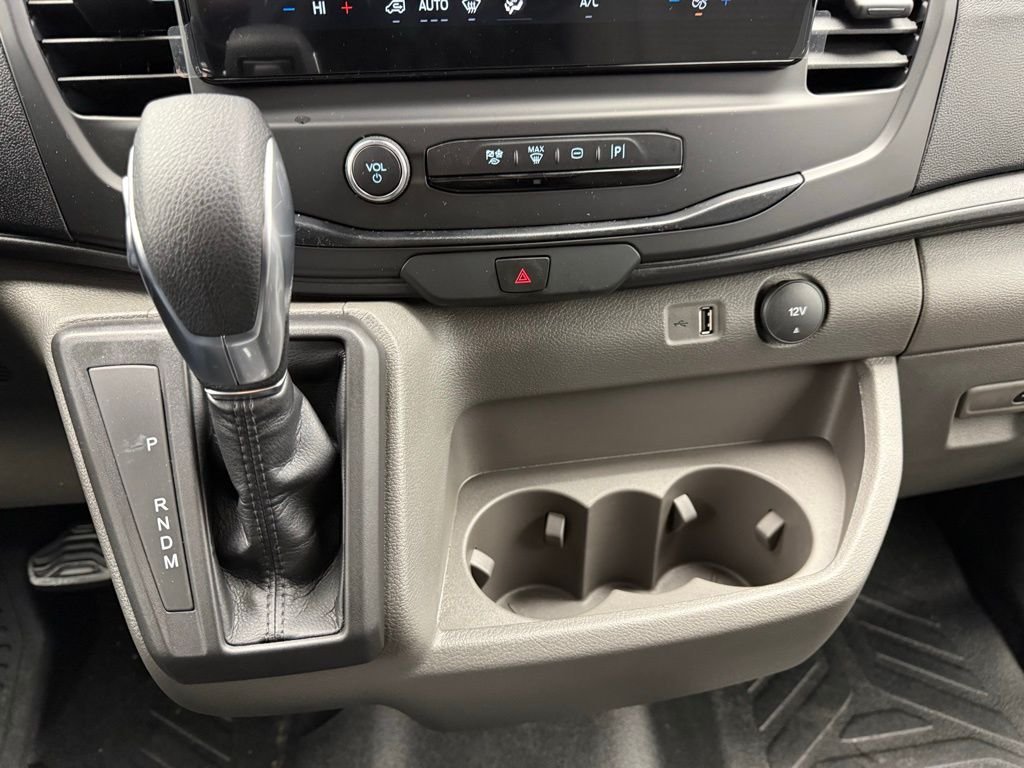 New 2026 Oxford White Ford Cargo Van image 34