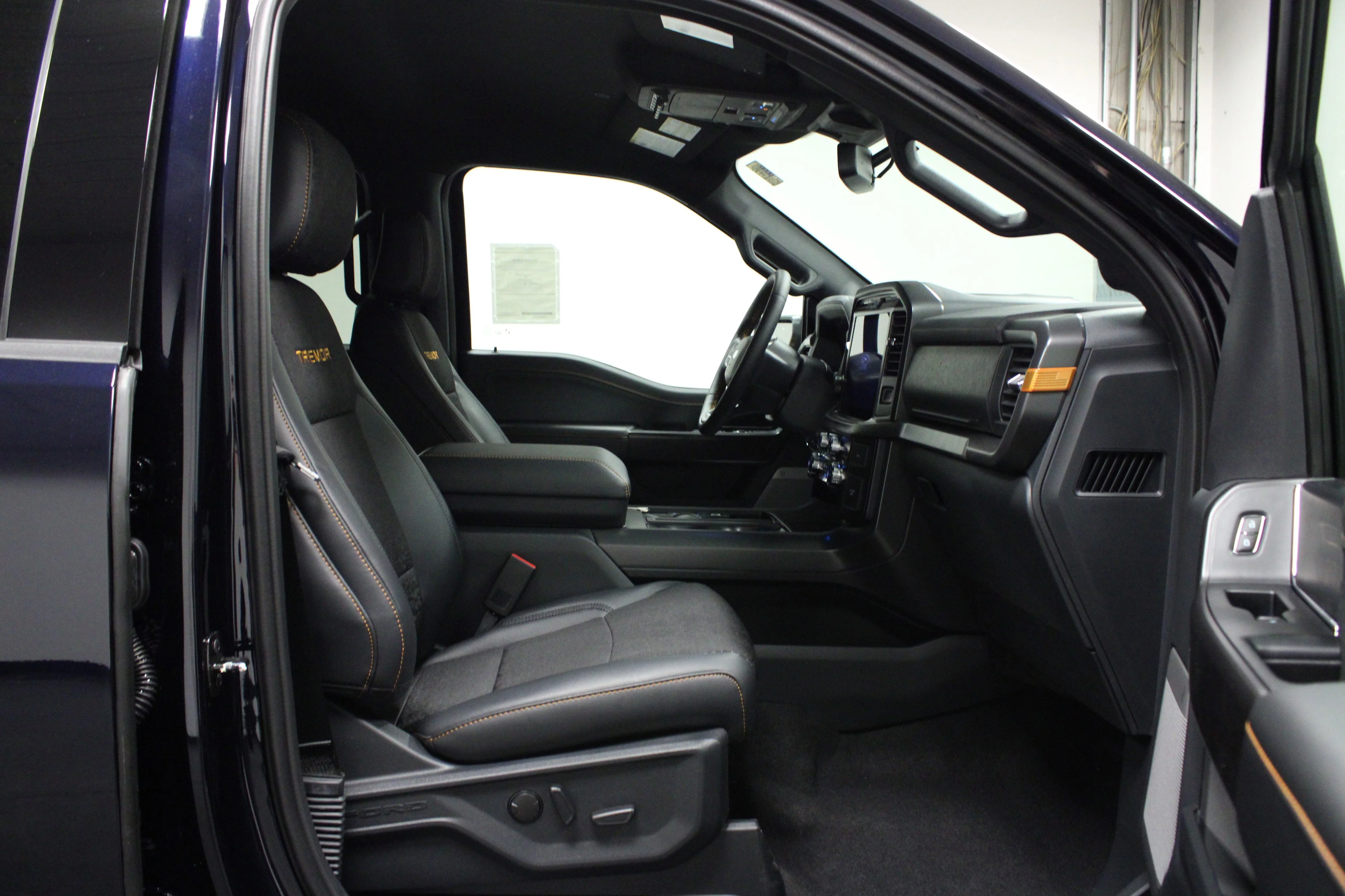 New 2026 Antimatter Blue Metallic Ford Tremor® image 16