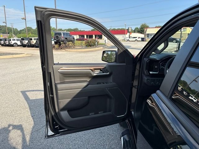 Used 2024 Black Chevrolet LT image 11