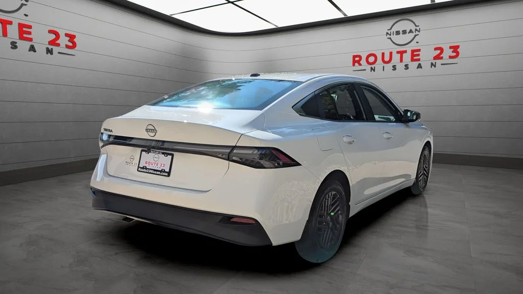 New 2027 White Nissan SV image 5