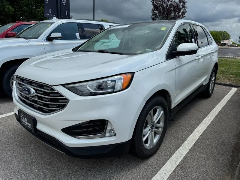 Used 2020 Oxford White Ford SEL AWD image 3