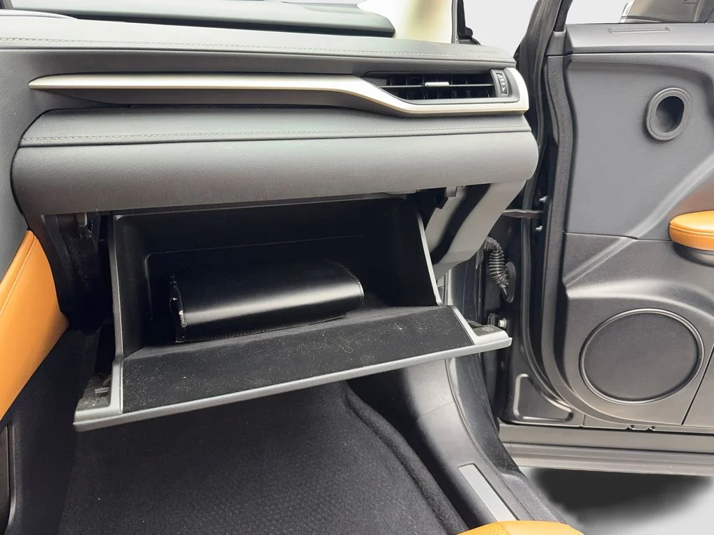 Used 2022 Black Lexus 350 image 37