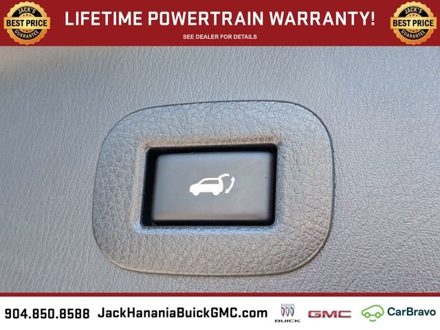 Used 2017 Black Nissan SL image 13