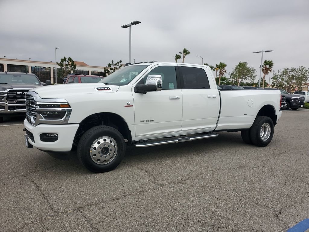 New 2026 Bright White Clear-Coat Exterior Paint RAM Laramie image 7