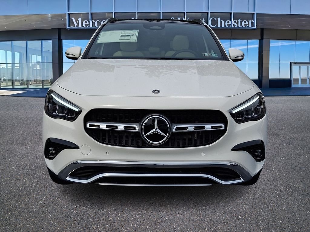 New 2026 Polar White Mercedes-Benz GLA 250 image 2