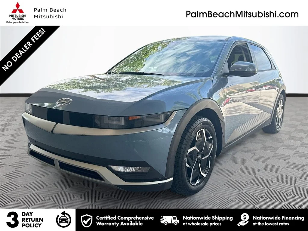 Used 2024 Blue Hyundai SEL image 1