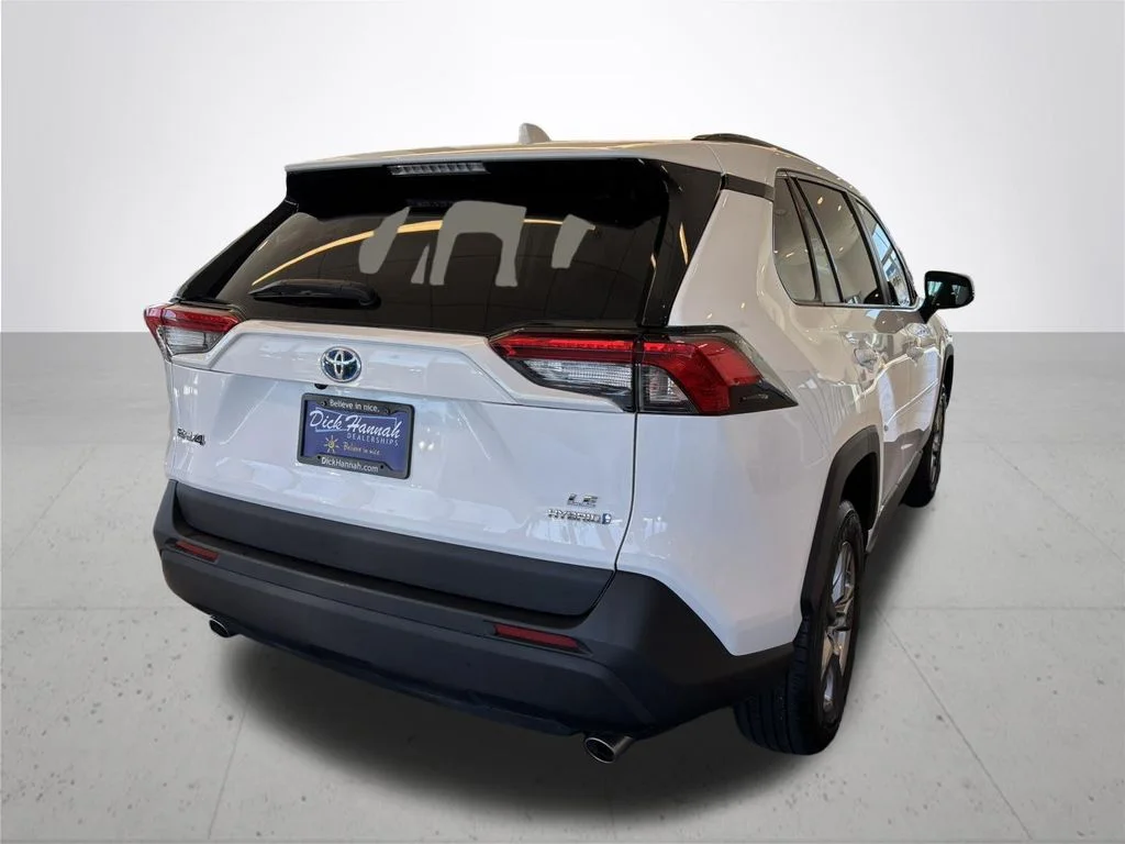 Used 2024 White Toyota LE image 7